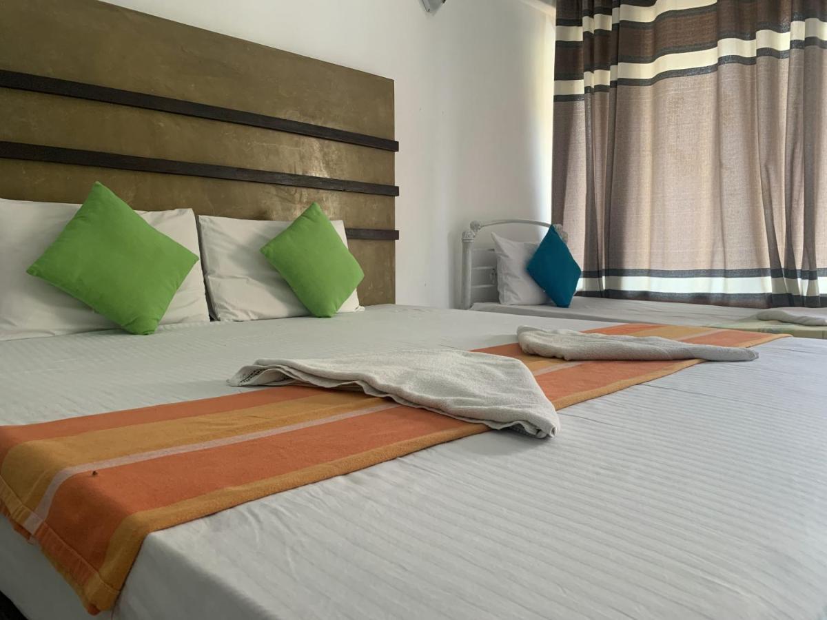 360 Beach Residence نيجومبو المظهر الخارجي الصورة